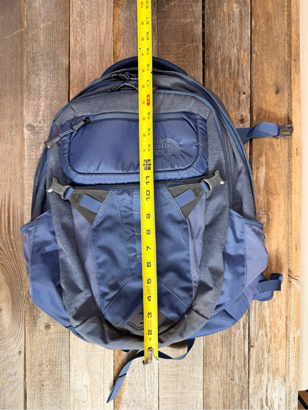The North Face Recon Backpack - Picture 7 of 10
